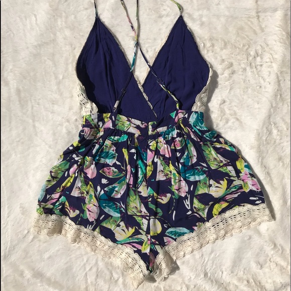 Romper - Picture 2 of 2